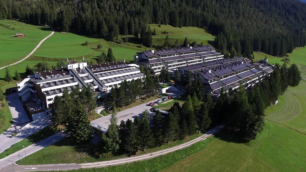 Hotel Club Regina E Fassa Mazzin Exterior foto